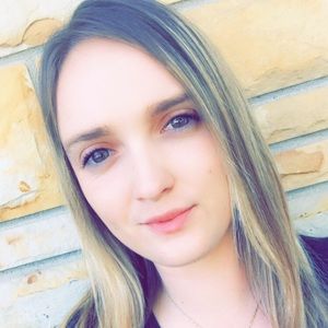 Meet your Posher, Kaytlin